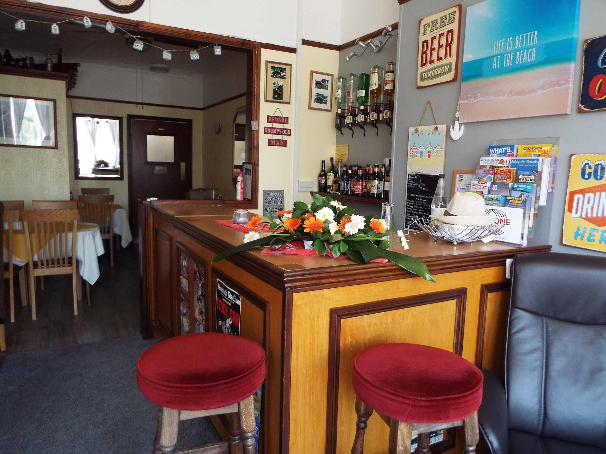 大雅茅斯 马璐斯旅馆酒店 外观 照片